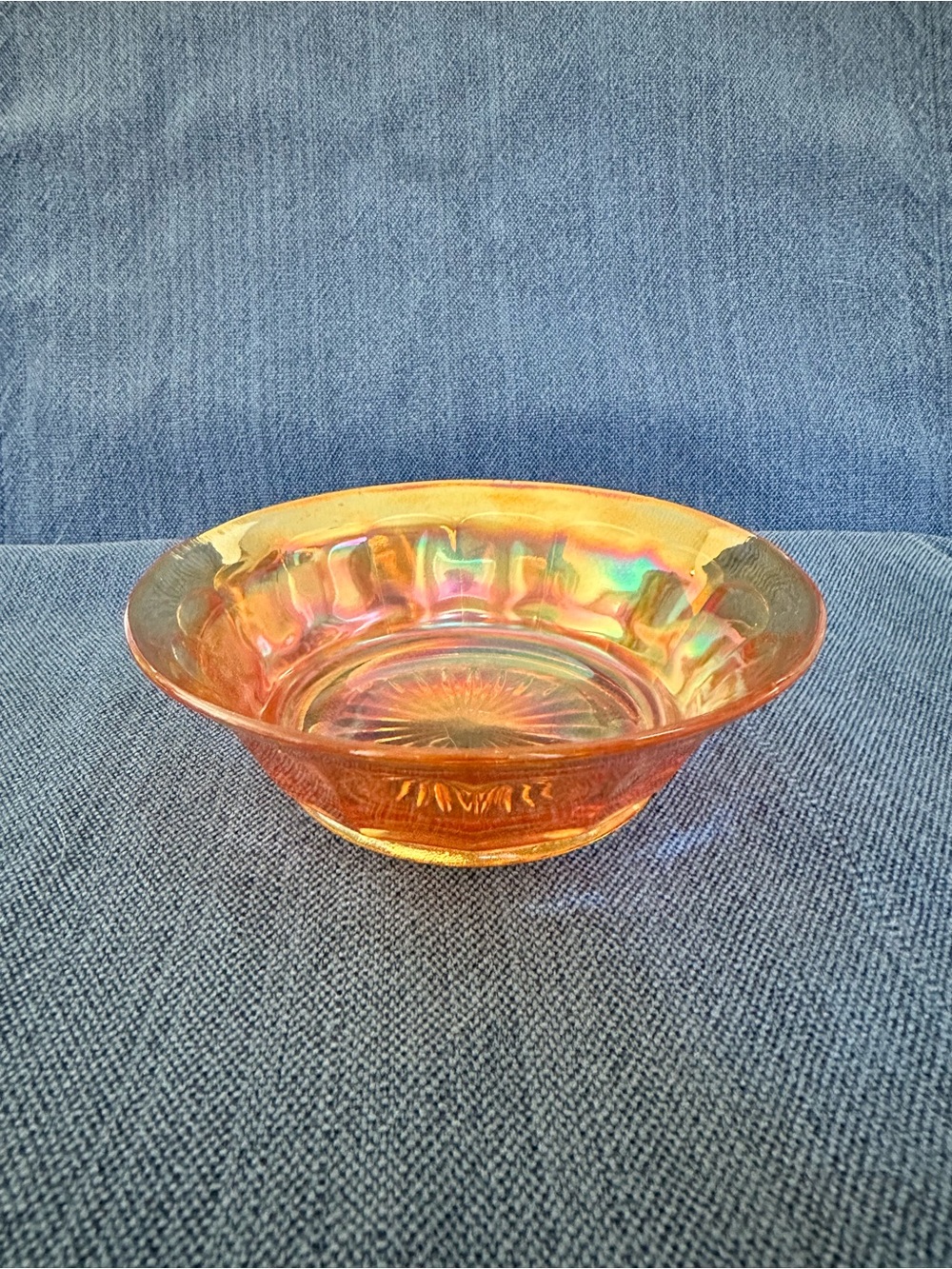 Vintage Imperial Marigold Carnival Glass Iridescent Bowl w/Starburst Pattern